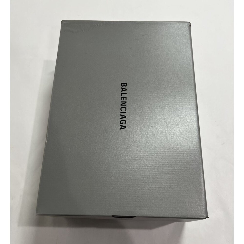 Balenciaga Runner Style 677403 in Bicolor Mesh White-Black - Picture 3 of 12
